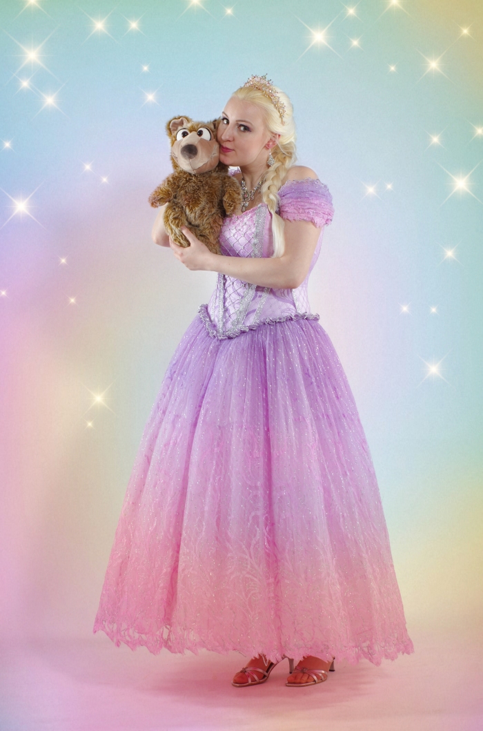 2023 05 27   Prinzessin Penny Copyright CR   mittel „Prinzessin Pennys Abenteuer“ – Impro Theater für Klein und Groß mit Charlotte & Ralf